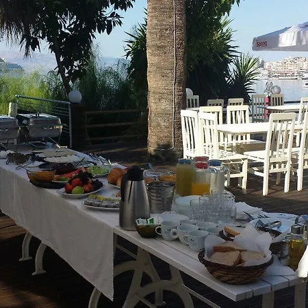 Magllara Hotel Sarande